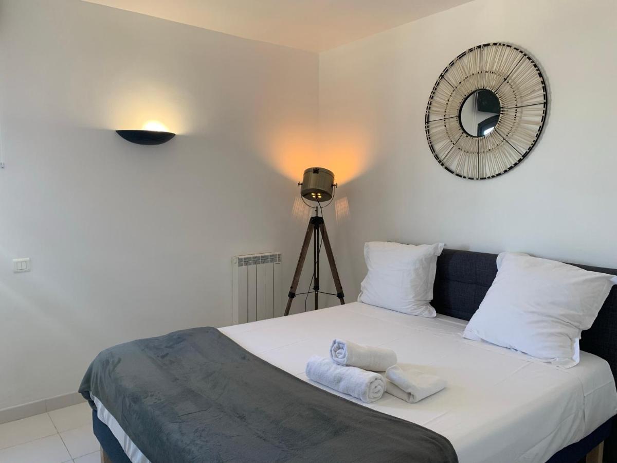 Marinesappartement-Yachts View, 100M Beach, Fiber Wifi High Speed Saint-Tropez Eksteriør bilde